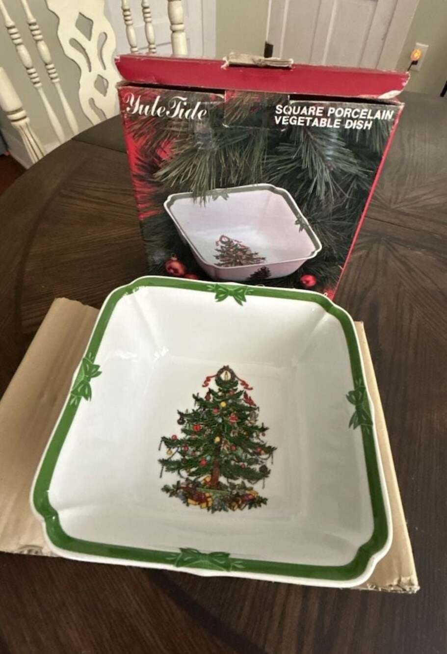 Georges Briard Yule Tide Square Porcelain Vegetable Dish